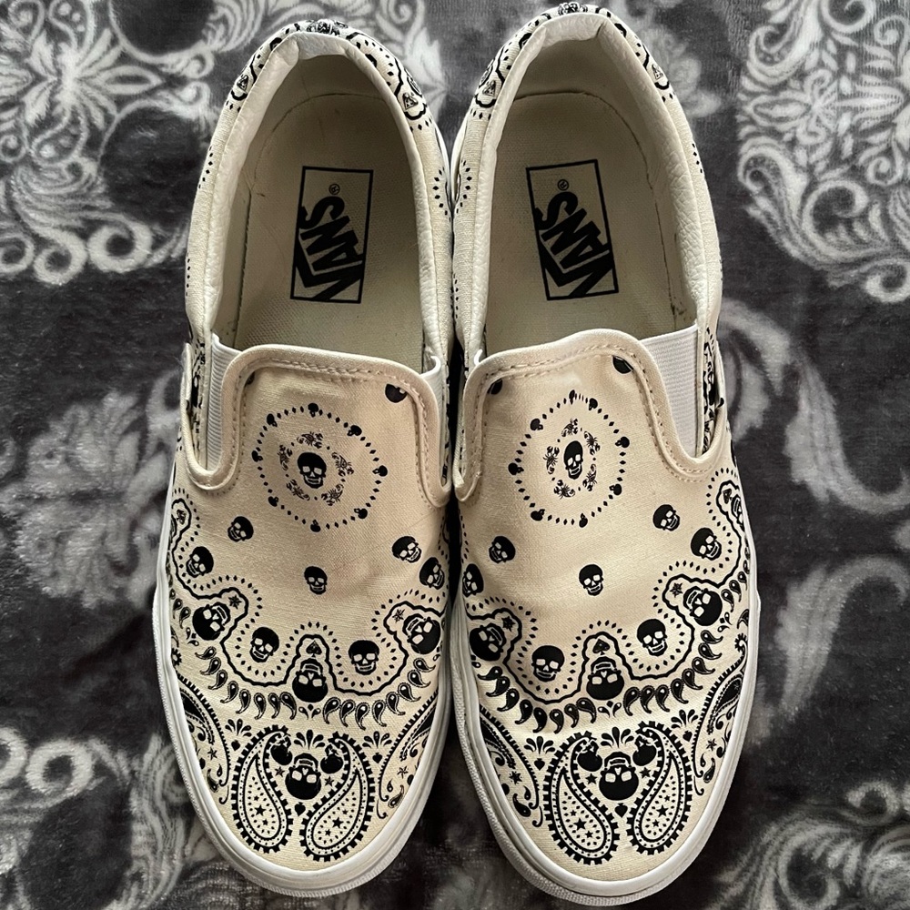 Vans Skull Bandana Sneakers